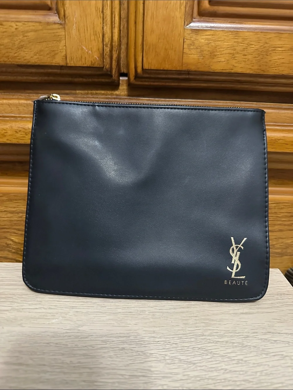YSL Beaute Expandable Zipper Pouch Faux Leather Bag Yves St Laurent